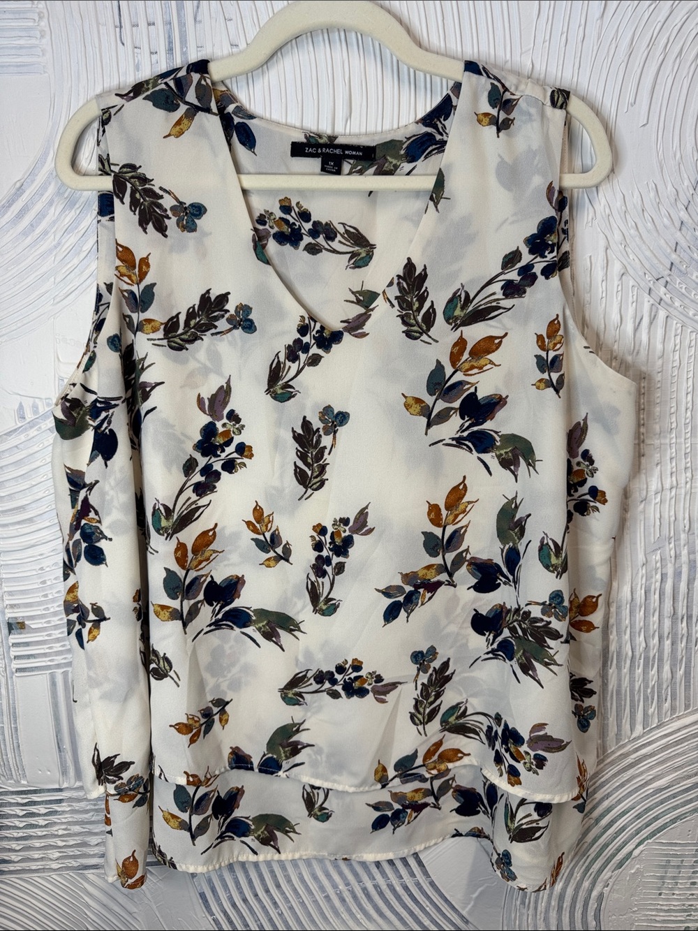 Zac & Rachel Cream Floral V-Neck Layered Sleeveless Top N0783